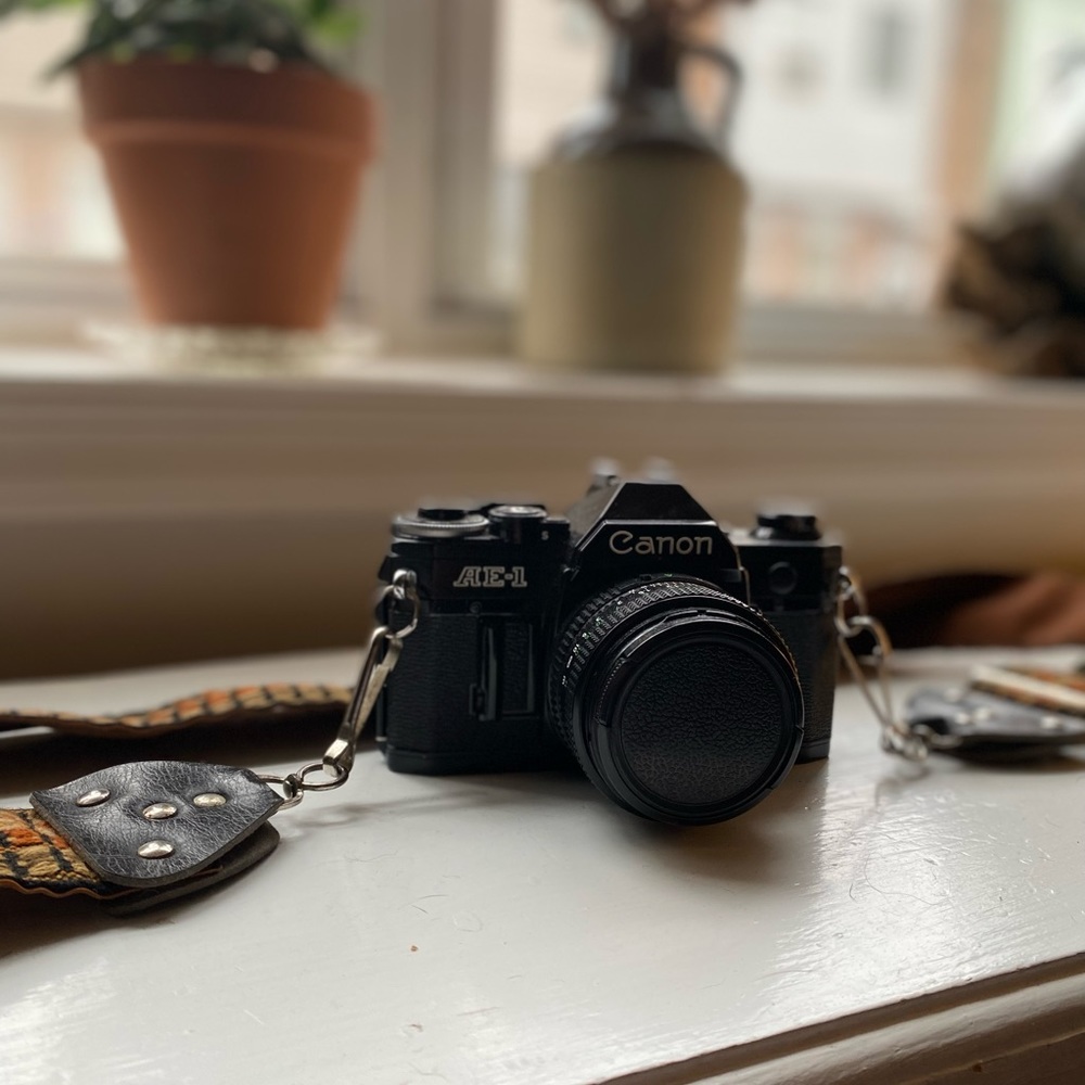 RARE ALL BLACK CANON AE-1 | 35MM FILM CAMERA